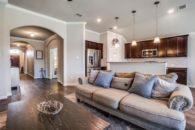 625 Polly Ann Trail, Haslet, TX 76052