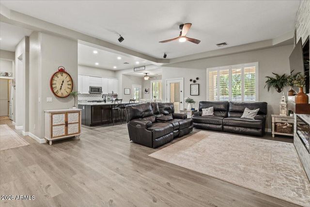 21025 E MARSH Road, Queen Creek, AZ 85142