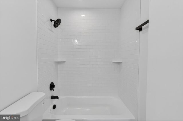 308 S NEWKIRK ST, Baltimore, MD 21224