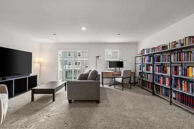 8737 Clover Lane, St. John, IN 46373