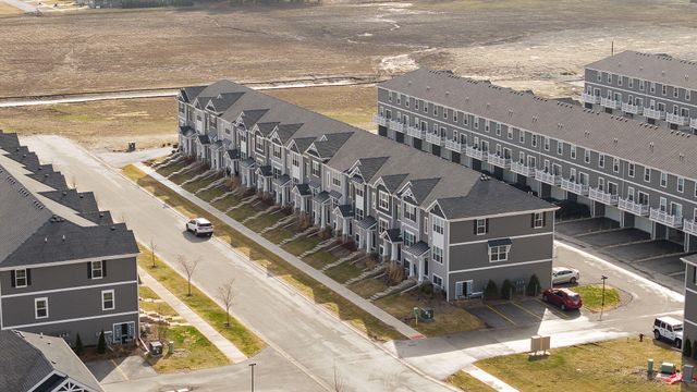 8737 Clover Lane, St. John, IN 46373