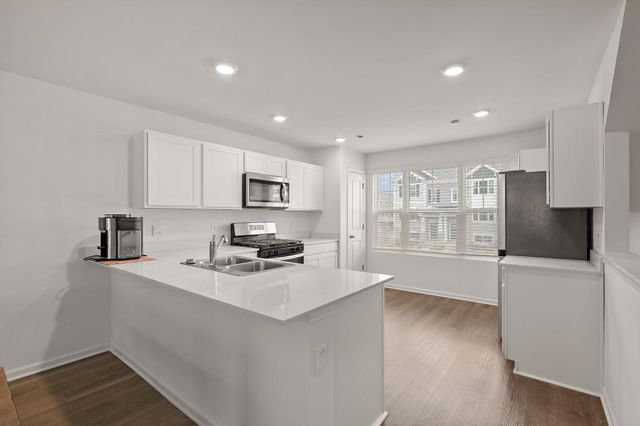 8737 Clover Lane, St. John, IN 46373