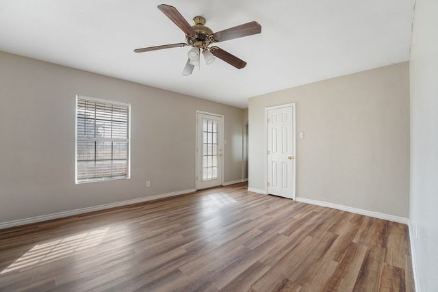 11911 W County Rd 56, Midland, TX 79707