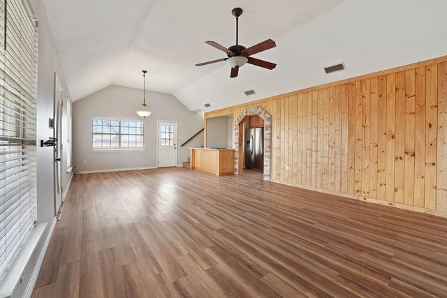 11911 W County Rd 56, Midland, TX 79707
