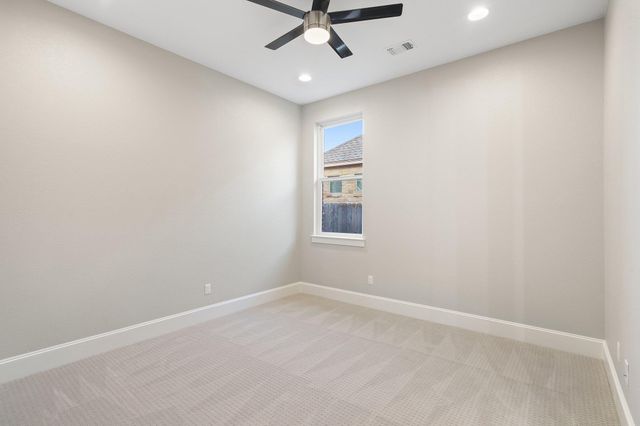 112 Axis LOOP, Georgetown, TX 78628