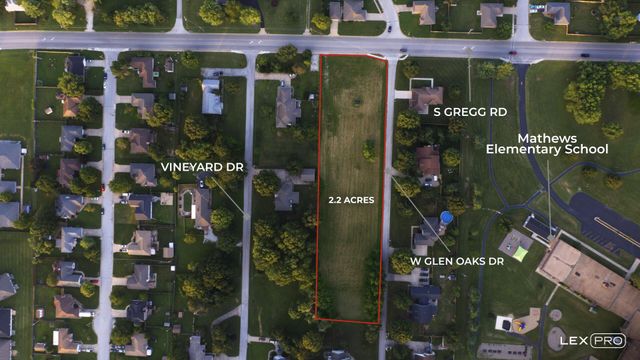 601 S Gregg Road, Nixa, MO 65714