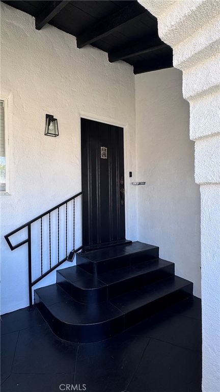 1260 W 81st, Los Angeles, CA 90044 — photo 2