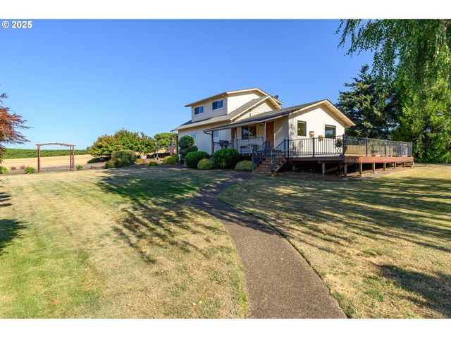 11795 Ne FINN HILL Loop, Carlton, OR 97111