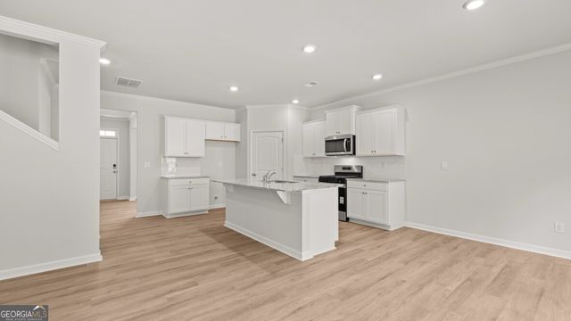 6025 Airedale Drive, Union City, GA 30213