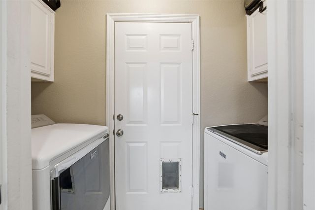 111 Driftwood Lane, Waxahachie, TX 75165