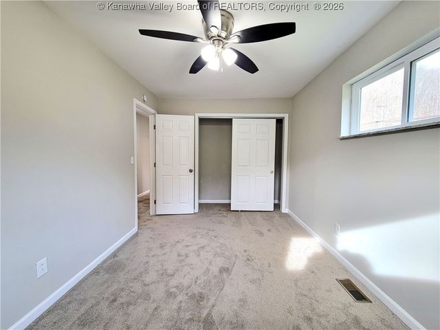 15012 Charleston Road, Kenna, WV 25248