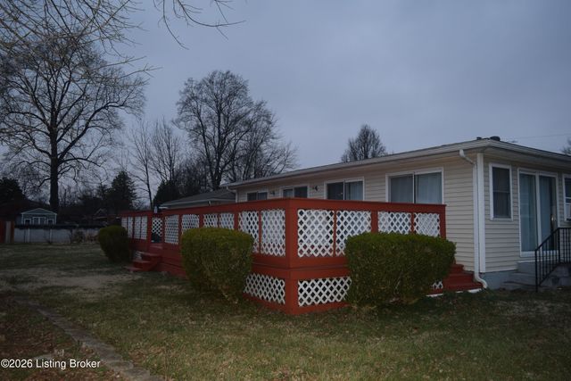 1316 Joni Dr, Louisville, KY 40216