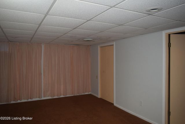 1316 Joni Dr, Louisville, KY 40216