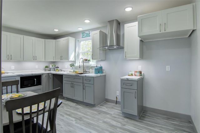 222 W Hawthorn Street, Strum, WI 54770