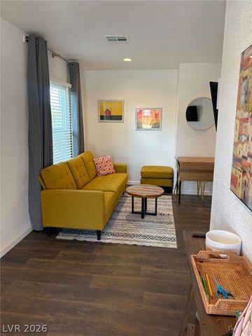 611 Bell Drive, Las Vegas, NV 89101