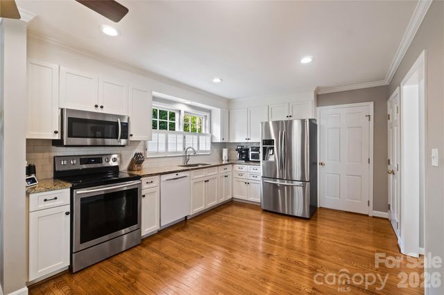 138 Dovershire Road, Charlotte, NC 28270