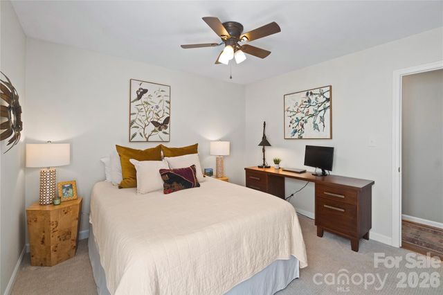 138 Dovershire Road, Charlotte, NC 28270