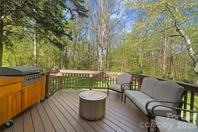 138 Dovershire Road, Charlotte, NC 28270