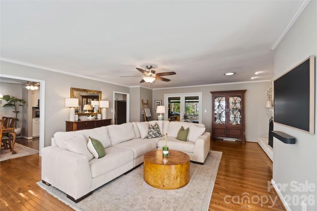 138 Dovershire Road, Charlotte, NC 28270