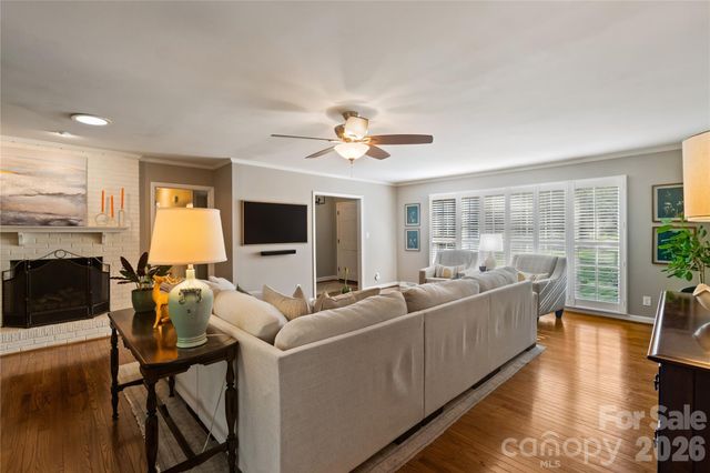 138 Dovershire Road, Charlotte, NC 28270