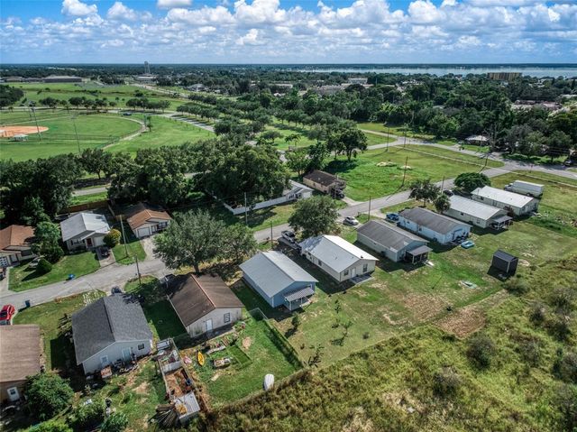 3424 ELLINGTON AVENUE, Sebring, FL 33870