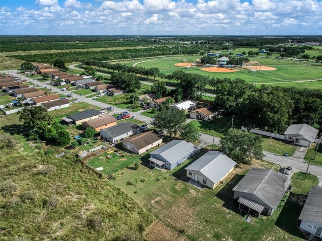 3424 ELLINGTON AVENUE, Sebring, FL 33870