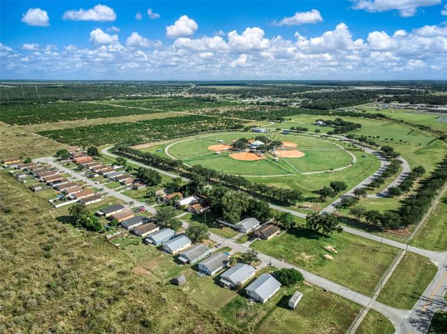 3424 ELLINGTON AVENUE, Sebring, FL 33870