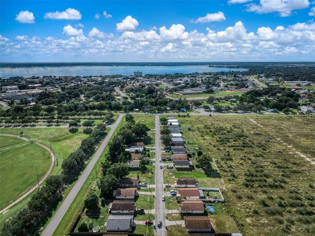 3424 ELLINGTON AVENUE, Sebring, FL 33870