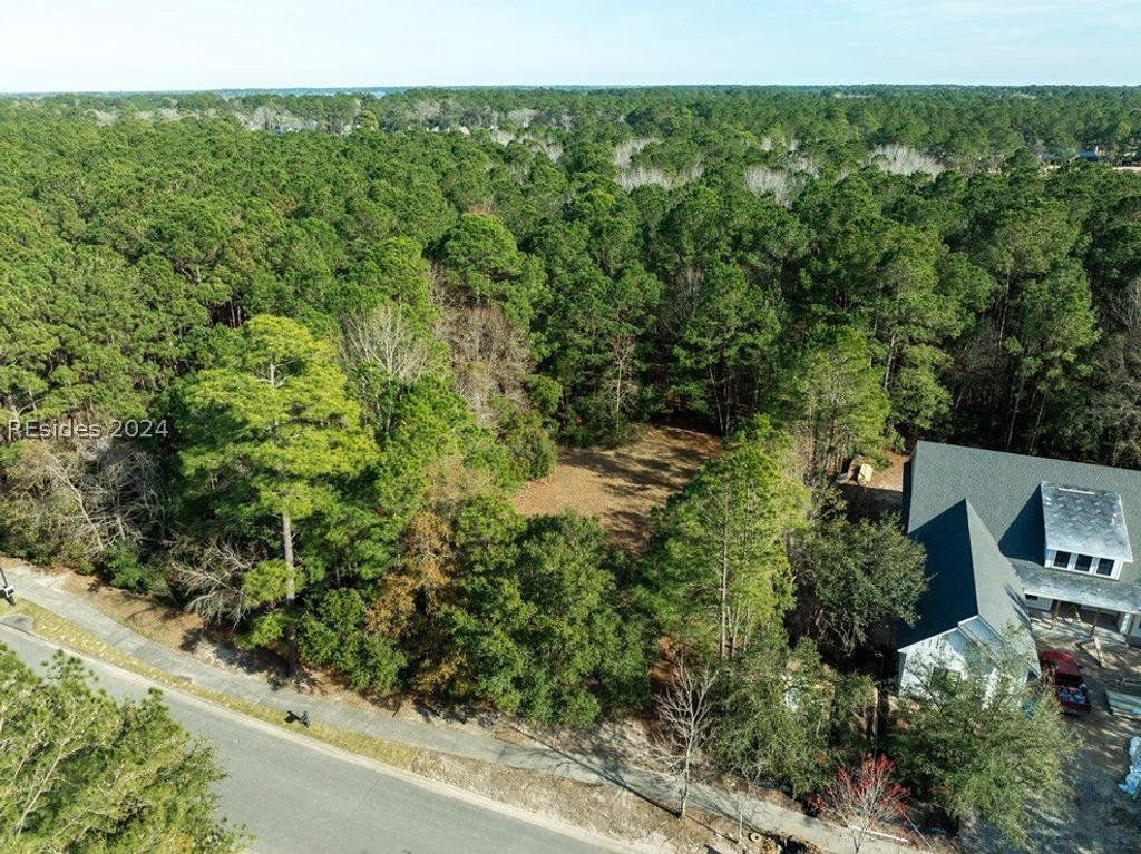 Image 2 of property listing at 319 Good Hope Rd, Okatie, SC 29909