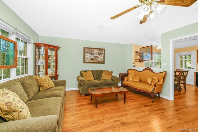330 Brownfield Drive, Ridge, NY 11961