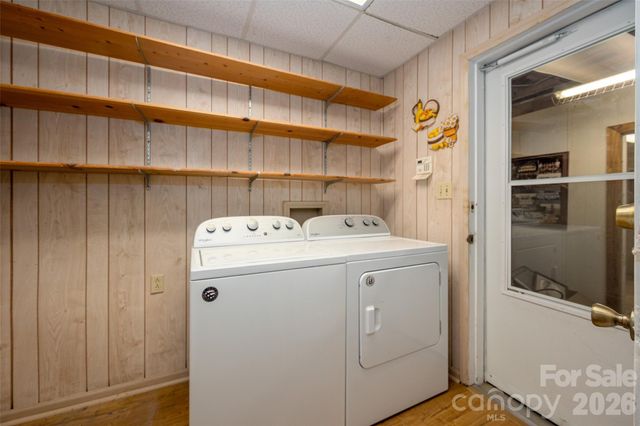 6637 Old Post Road, Charlotte, NC 28212