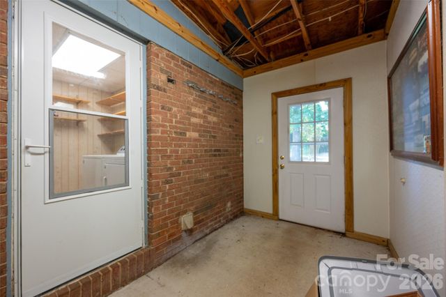 6637 Old Post Road, Charlotte, NC 28212
