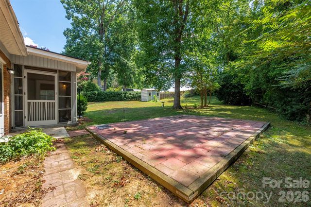 6637 Old Post Road, Charlotte, NC 28212