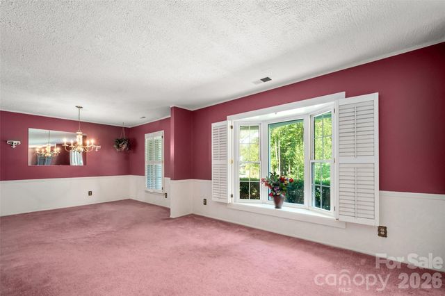 6637 Old Post Road, Charlotte, NC 28212
