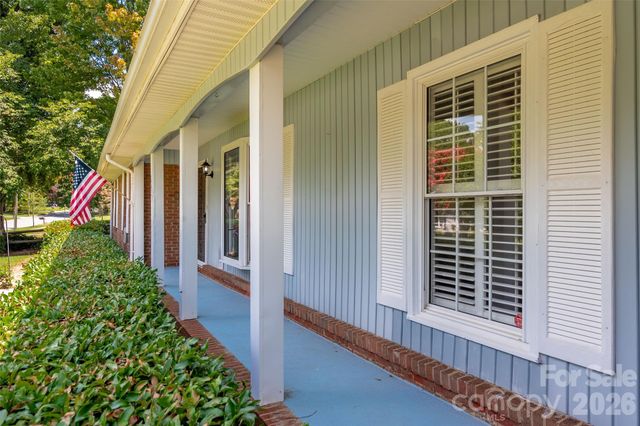 6637 Old Post Road, Charlotte, NC 28212