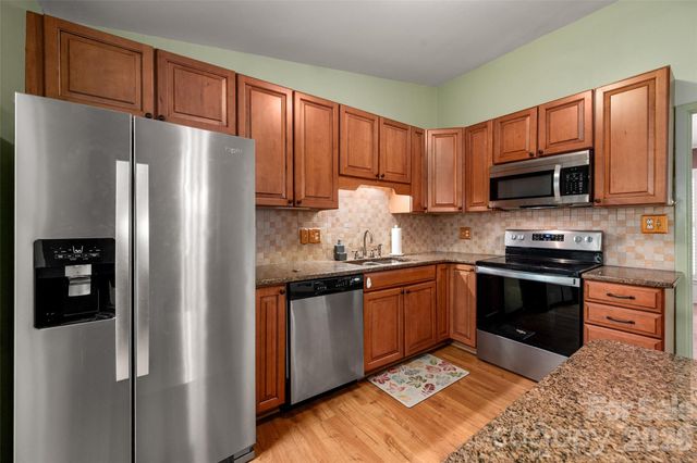 6637 Old Post Road, Charlotte, NC 28212