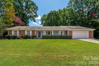 6637 Old Post Road, Charlotte, NC 28212