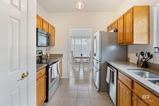 6887 Crimson Ridge Street, Gulf Shores, AL 36542