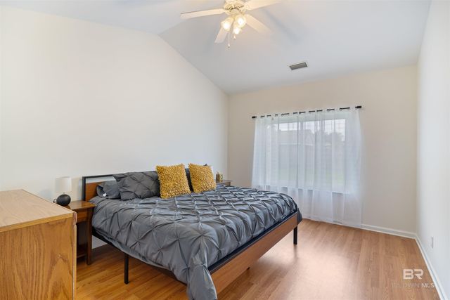 6887 Crimson Ridge Street, Gulf Shores, AL 36542