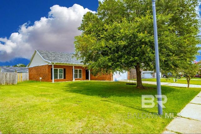 6887 Crimson Ridge Street, Gulf Shores, AL 36542