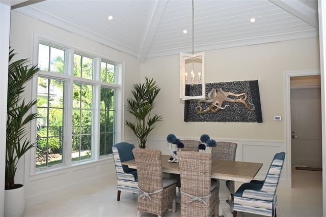 775 Azalea Lane, Vero Beach, FL 32963