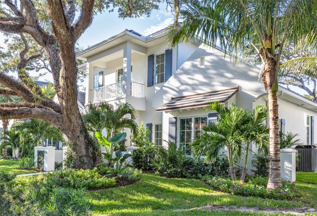 775 Azalea Lane, Vero Beach, FL 32963