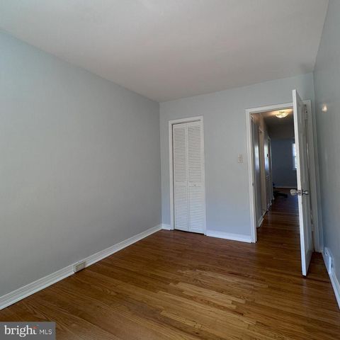 1720 DARTMOUTH DR, Norristown, PA 19401