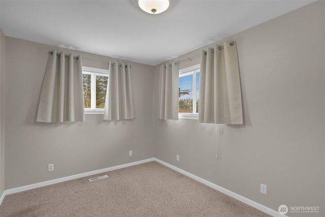 2102 15th Avenue, Milton, WA 98354