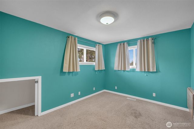 2102 15th Avenue, Milton, WA 98354