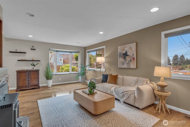 2102 15th Avenue, Milton, WA 98354