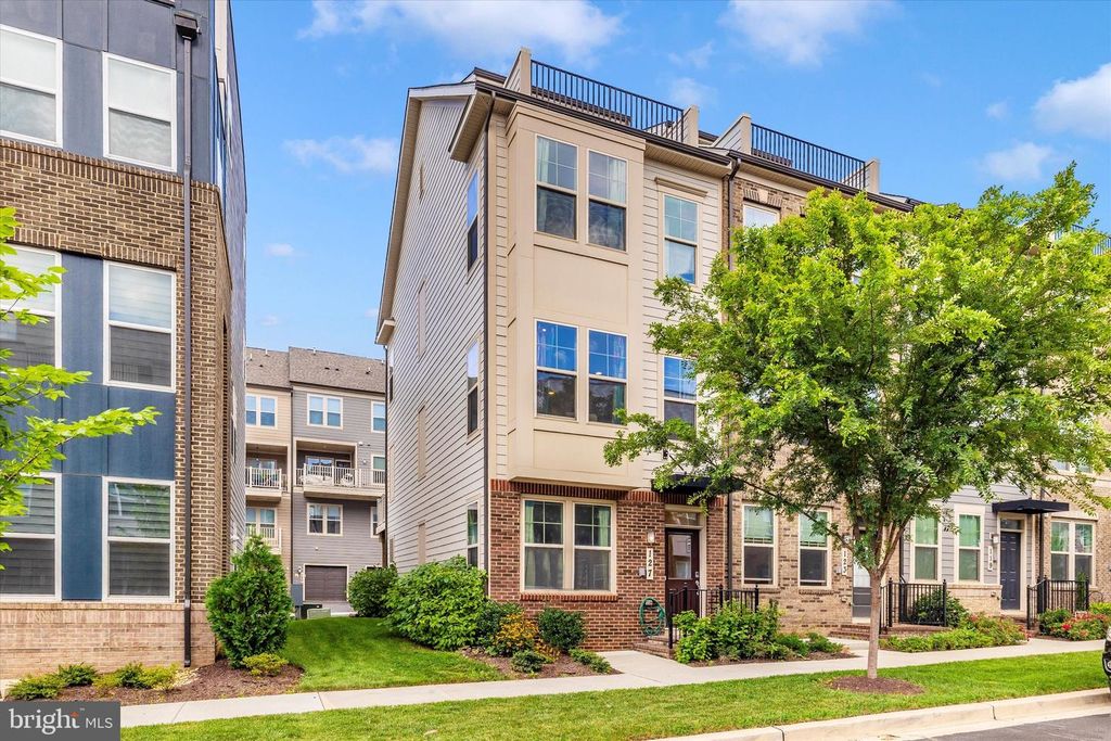 127 DICKENSON DR, Gaithersburg, MD 20878