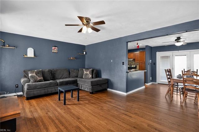 480 Pepper Mill LN, Norfolk, VA 23502