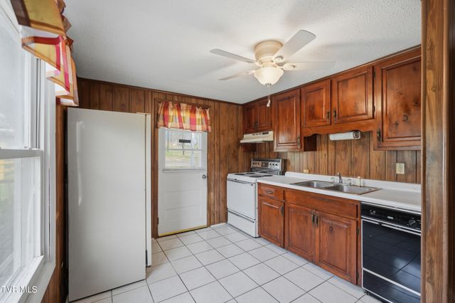 2376 Tn-81 Scenic, Jonesborough, TN 37659