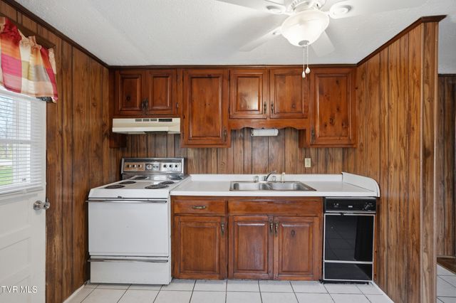 2376 Tn-81 Scenic, Jonesborough, TN 37659